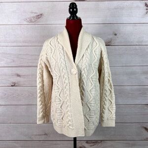Merino wool Cozy Cream Cable Knit Sweater, open cardigan, one button